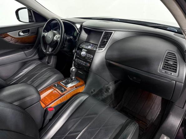 Infiniti QX70 с пробегом 2016 года, цена 2 159 000 рублей, 107225 км, внедорожник, Автокод Объявления