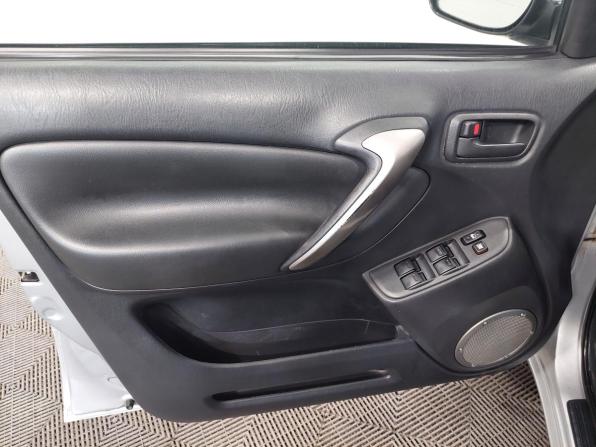 Toyota RAV4 II (XA20) Рестайлинг с пробегом 2005 года, цена 980 000 рублей, 159000 км, внедорожник, Автокод Объявления