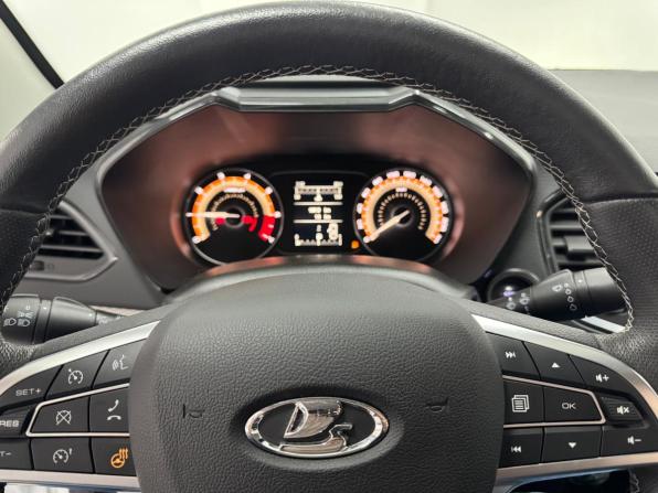 Lada (ВАЗ) Vesta I Рестайлинг (NG) с пробегом 2023 года, цена 1 177 000 рублей, 16812 км, седан, Автокод Объявления