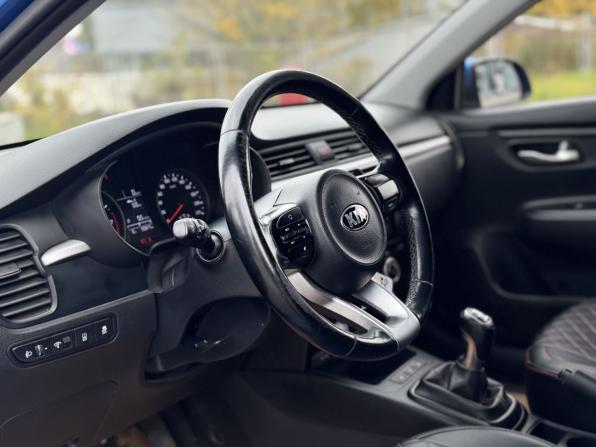 Kia Rio IV с пробегом 2018 года, цена 1 373 000 рублей, 95846 км, хэтчбек, Автокод Объявления
