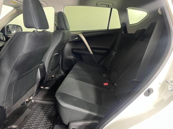 Toyota RAV4 IV (XA40) с пробегом 2013 года, цена 1 815 000 рублей, 209984 км, внедорожник, Автокод Объявления
