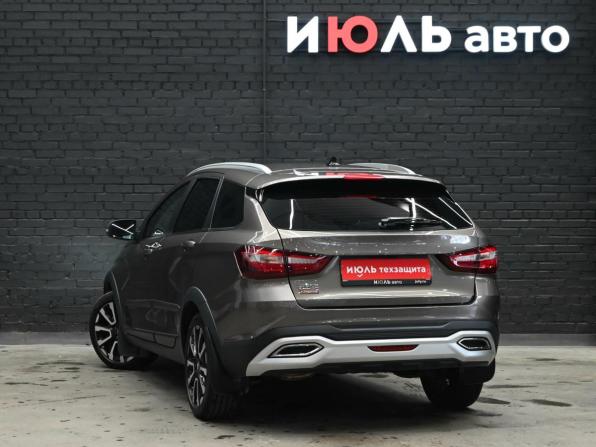 Lada (ВАЗ) Vesta I Рестайлинг (NG) с пробегом 2025 года, цена 1 795 000 рублей, 10402 км, универсал, Автокод Объявления