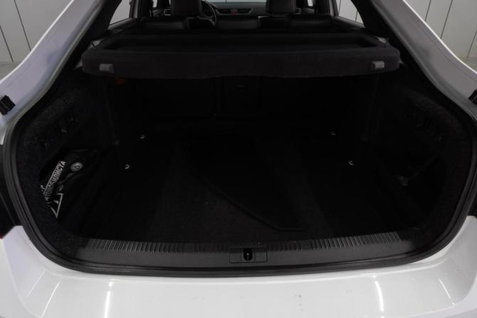 Skoda Superb III с пробегом 2017 года, цена 2 299 000 рублей, 120535 км, лифтбек, Автокод Объявления