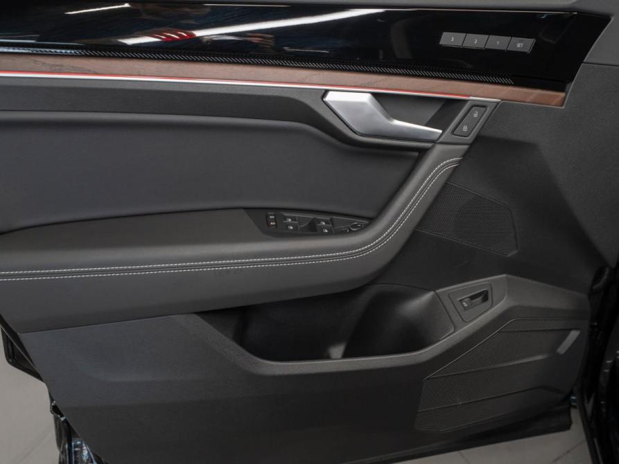 Volkswagen Touareg III Рестайлинг Москва  - изображение 16