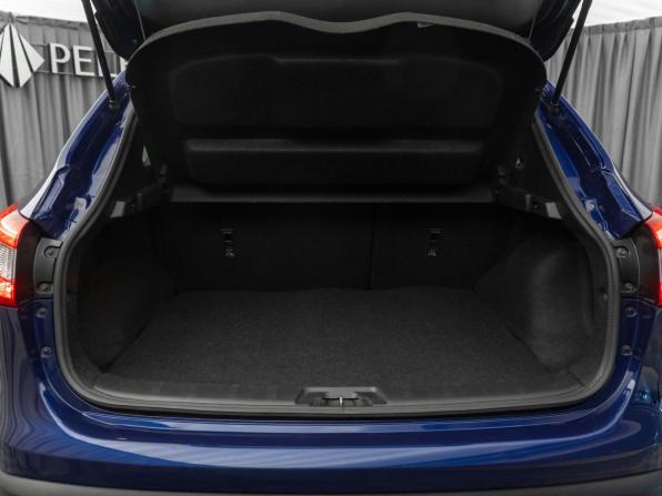 Nissan Qashqai II с пробегом 2018 года, цена 1 675 000 рублей, 123196 км, внедорожник, Автокод Объявления