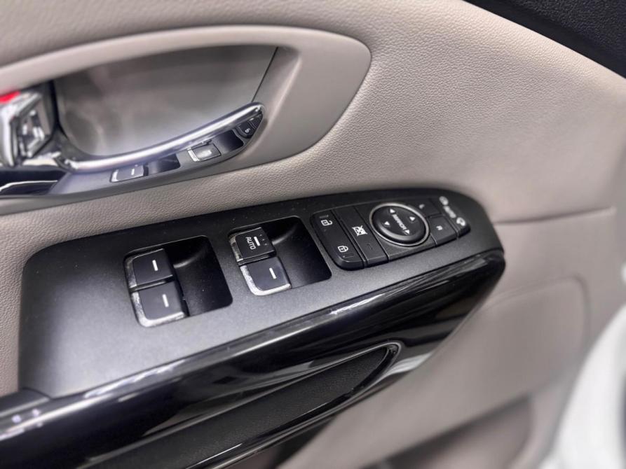 Kia Carnival III Пермь  - изображение 10