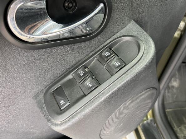Renault Duster I Рестайлинг с пробегом 2018 года, цена 1 399 000 рублей, 150309 км, внедорожник, Автокод Объявления