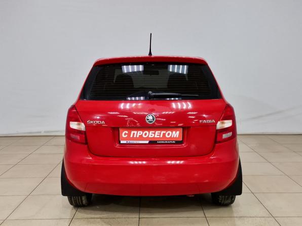 Skoda Fabia II Рестайлинг с пробегом 2013 года, цена 420 000 рублей, 296691 км, хэтчбек, Автокод Объявления