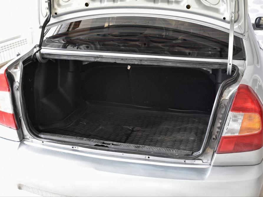 Hyundai Accent II Каменск-Уральский  - изображение 5