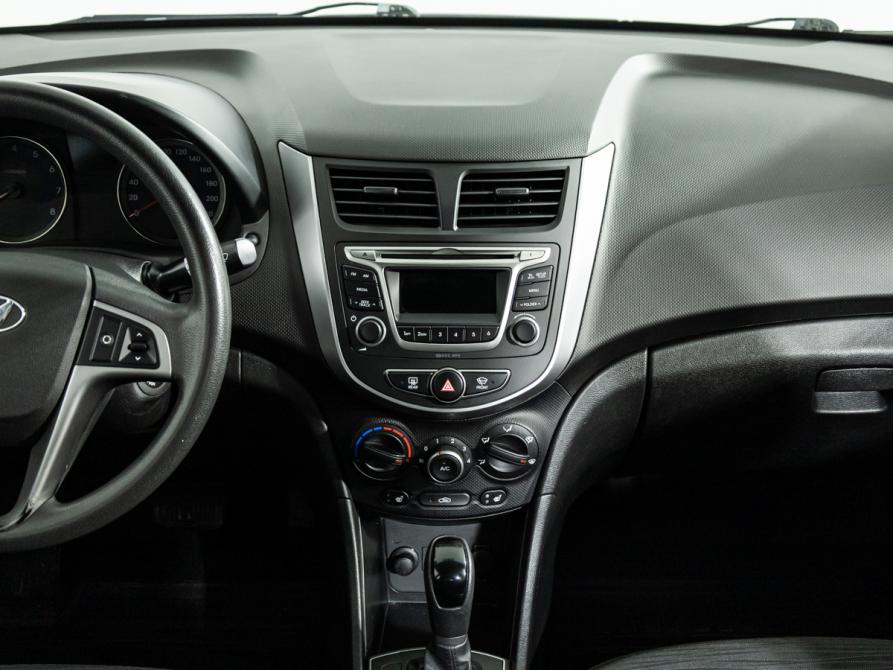 Hyundai Solaris I Рестайлинг Санкт-Петербург  - изображение 14