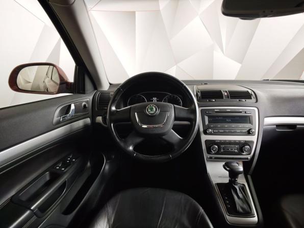 Skoda Octavia II (A5) Рестайлинг с пробегом 2008 года, цена 967 000 рублей, 93869 км, лифтбек, Автокод Объявления