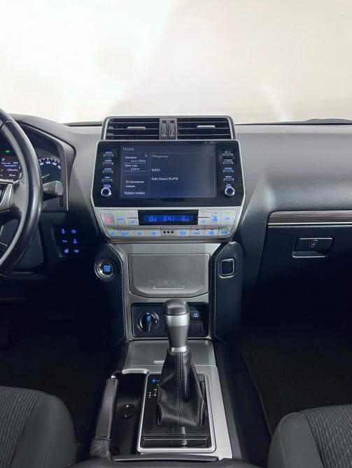 Toyota Land Cruiser Prado 150 Series Рестайлинг 3 Ростов-на-Дону  - изображение 17