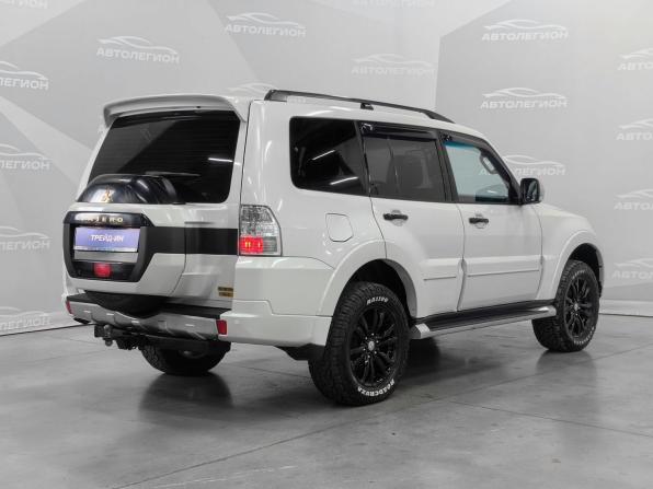 Mitsubishi Pajero IV Рестайлинг 2 с пробегом 2019 года, цена 3 350 000 рублей, 135000 км, внедорожник, Автокод Объявления