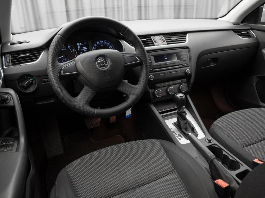 Skoda Octavia III (A7) Москва  - изображение 7