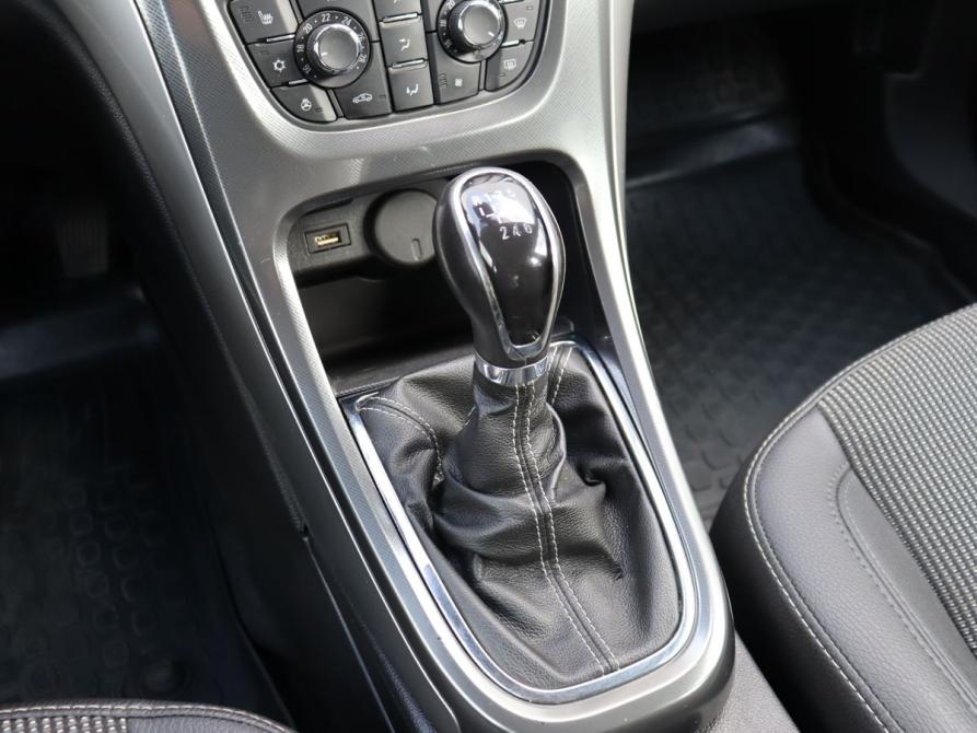 Opel Astra J Москва  - изображение 18