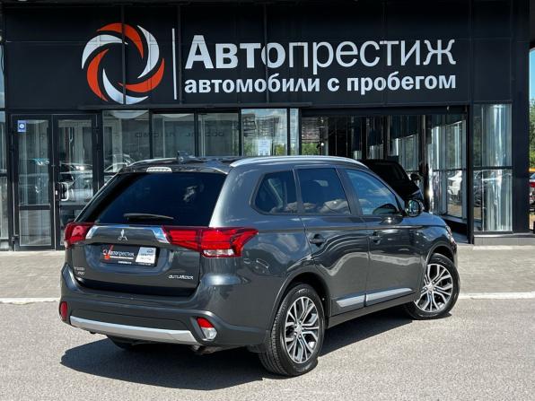 Mitsubishi Outlander III Рестайлинг 3 с пробегом 2018 года, цена 2 436 777 рублей, 60495 км, внедорожник, Автокод Объявления