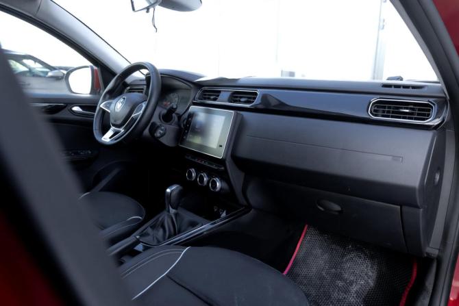 Renault Arkana I с пробегом 2019 года, цена 1 329 000 рублей, 136000 км, внедорожник, Автокод Объявления