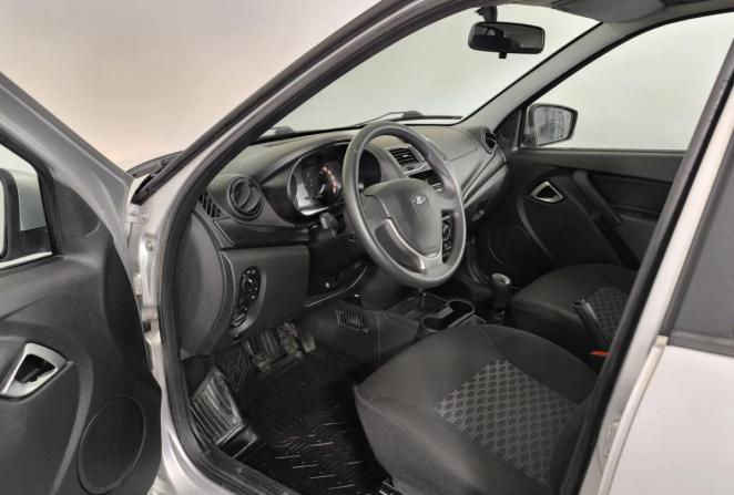 Lada (ВАЗ) Granta I Рестайлинг с пробегом 2023 года, цена 732 000 рублей, 41622 км, лифтбек, Автокод Объявления