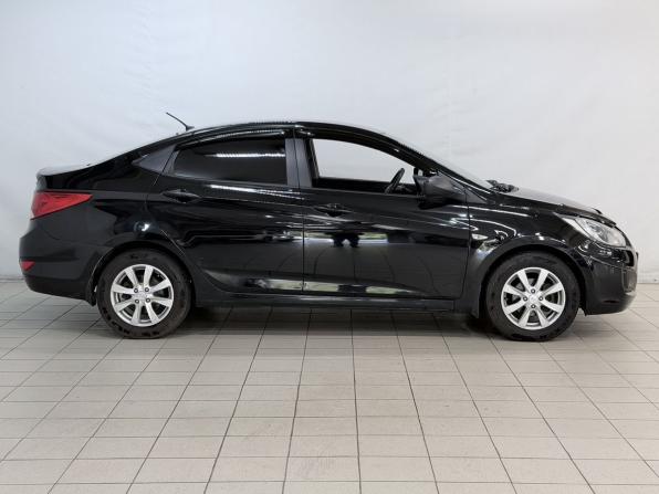 Hyundai Solaris I с пробегом 2013 года, цена 799 000 рублей, 164110 км, седан, Автокод Объявления