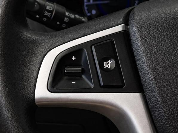 Hyundai Solaris I с пробегом 2014 года, цена 857 000 рублей, 201457 км, седан, Автокод Объявления