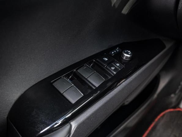 Toyota Camry IX (XV80) China Market с пробегом 2024 года, цена 3 577 000 рублей, 25842 км, седан, Автокод Объявления