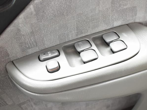 Toyota Raum I с пробегом 2001 года, цена 320 999 рублей, 235734 км, компактвэн, Автокод Объявления