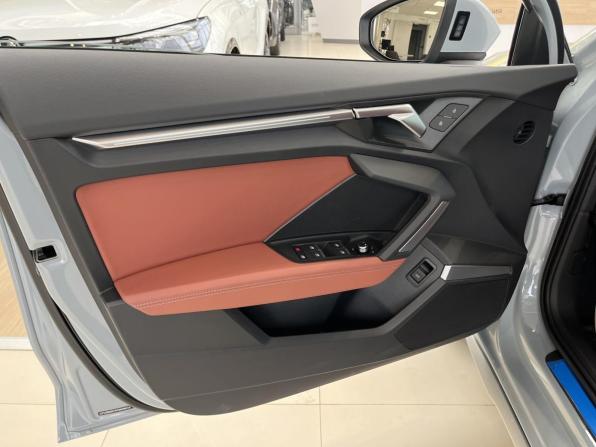 Новый Audi A3 IV (8Y) Рестайлинг 2026 года, цена 4 150 000 рублей, хэтчбек, Автокод Объявления
