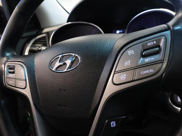 Hyundai Santa Fe III с пробегом 2013 года, цена 1 539 800 рублей, 229075 км, внедорожник, Автокод Объявления