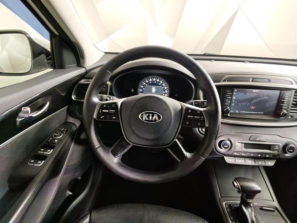 Kia Sorento III Prime Рестайлинг с пробегом 2018 года, цена 2 893 000 рублей, 120327 км, внедорожник, Автокод Объявления