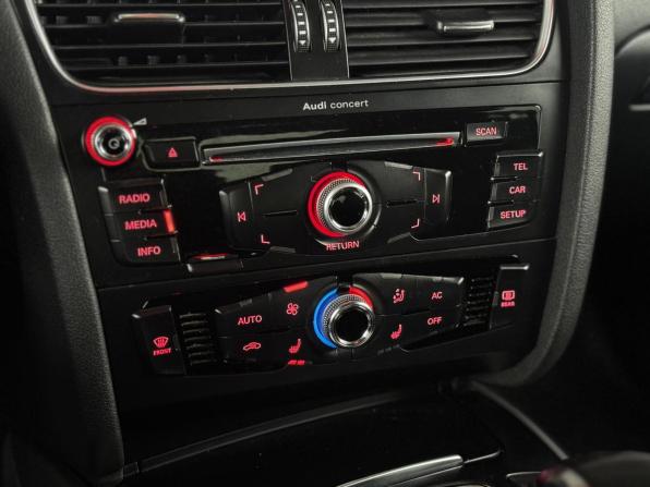 Audi A4 IV (B8) Рестайлинг с пробегом 2013 года, цена 1 235 000 рублей, 177311 км, седан, Автокод Объявления