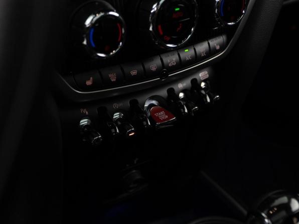 Mini Countryman II с пробегом 2019 года, цена 3 194 055 рублей, 116550 км, внедорожник, Автокод Объявления