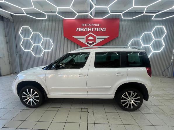 Skoda Yeti I Рестайлинг с пробегом 2014 года, цена 990 000 рублей, 205000 км, внедорожник, Автокод Объявления