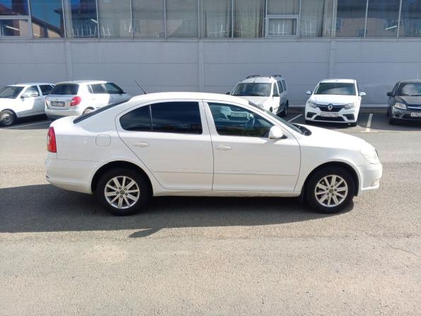 Skoda Octavia II (A5) Рестайлинг с пробегом 2011 года, цена 499 000 рублей, 324066 км, лифтбек, Автокод Объявления