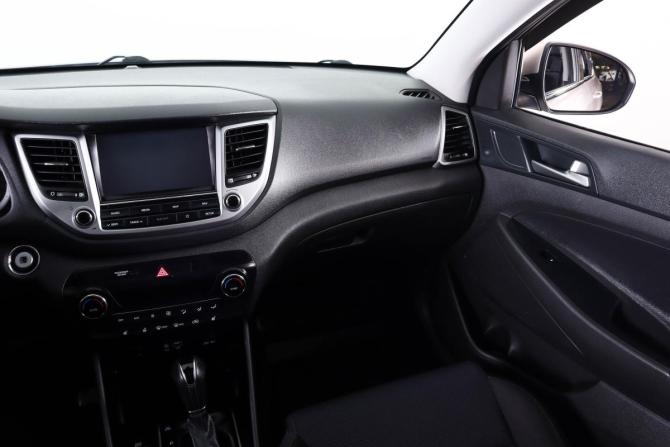 Hyundai Tucson III Рестайлинг с пробегом 2018 года, цена 1 899 000 рублей, 206875 км, внедорожник, Автокод Объявления