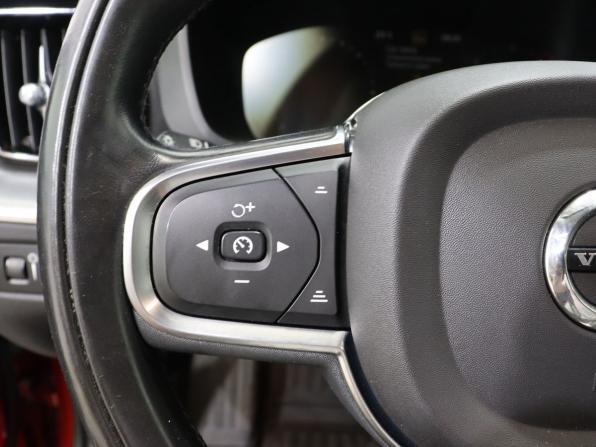 Volvo XC60 II с пробегом 2020 года, цена 3 385 000 рублей, 156138 км, внедорожник, Автокод Объявления