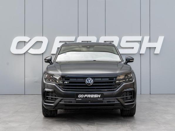 Volkswagen Touareg III с пробегом 2019 года, цена 6 880 000 рублей, 99090 км, внедорожник, Автокод Объявления