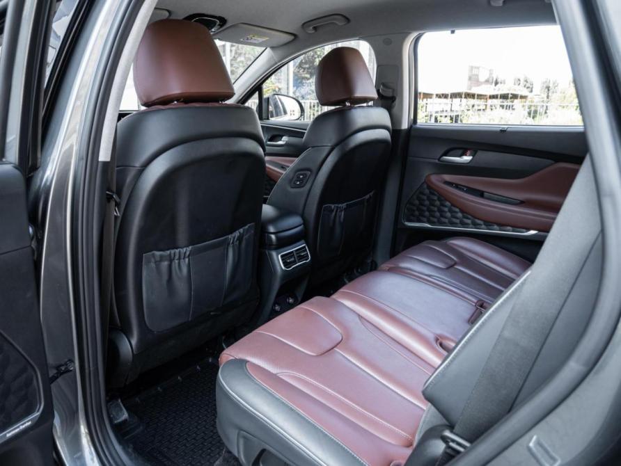 Hyundai Santa Fe IV Рестайлинг Ставрополь  - изображение 11