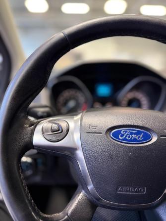 Ford Focus III с пробегом 2012 года, цена 779 000 рублей, 283475 км, универсал, Автокод Объявления