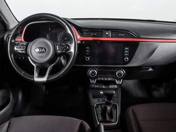 Kia Rio IV Рестайлинг с пробегом 2020 года, цена 1 560 000 рублей, 142700 км, хэтчбек, Автокод Объявления