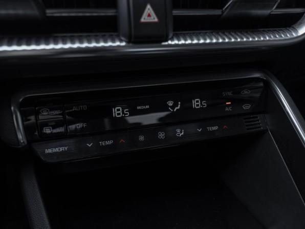 Kia K5 III с пробегом 2021 года, цена 2 680 000 рублей, 70300 км, седан, Автокод Объявления