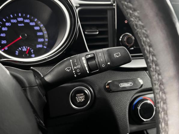 Kia Ceed III с пробегом 2021 года, цена 1 835 000 рублей, 140730 км, универсал, Автокод Объявления