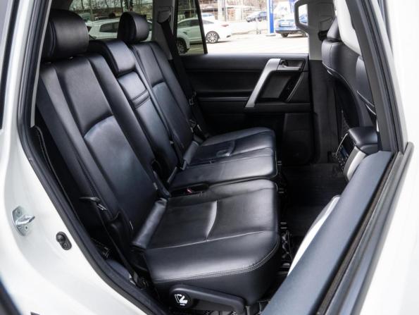 Toyota Land Cruiser Prado 150 Series Рестайлинг 3 с пробегом 2021 года, цена 7 850 000 рублей, 110021 км, внедорожник, Автокод Объявления