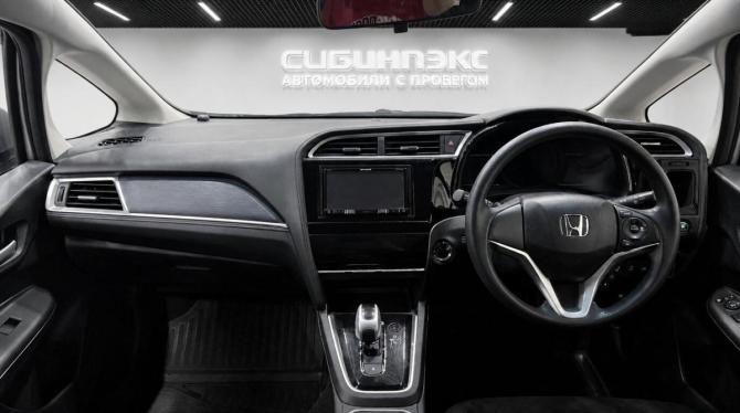 Honda Shuttle II Рестайлинг с пробегом 2019 года, цена 1 350 000 рублей, 127545 км, универсал, Автокод Объявления