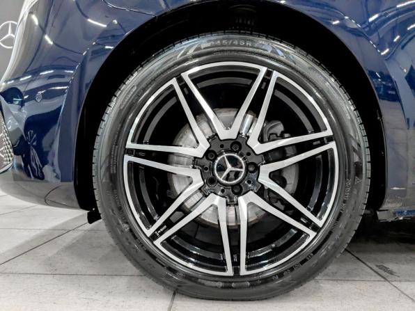 Mercedes-Benz V-Класс III (W447) Рестайлинг с пробегом 2020 года, цена 5 950 000 рублей, 115904 км, минивэн, Автокод Объявления