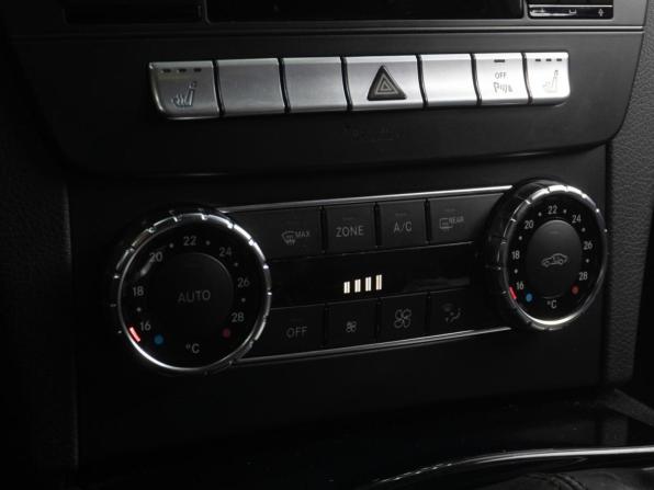 Mercedes-Benz C-Класс III (W204) Рестайлинг с пробегом 2011 года, цена 1 499 000 рублей, 213017 км, седан, Автокод Объявления