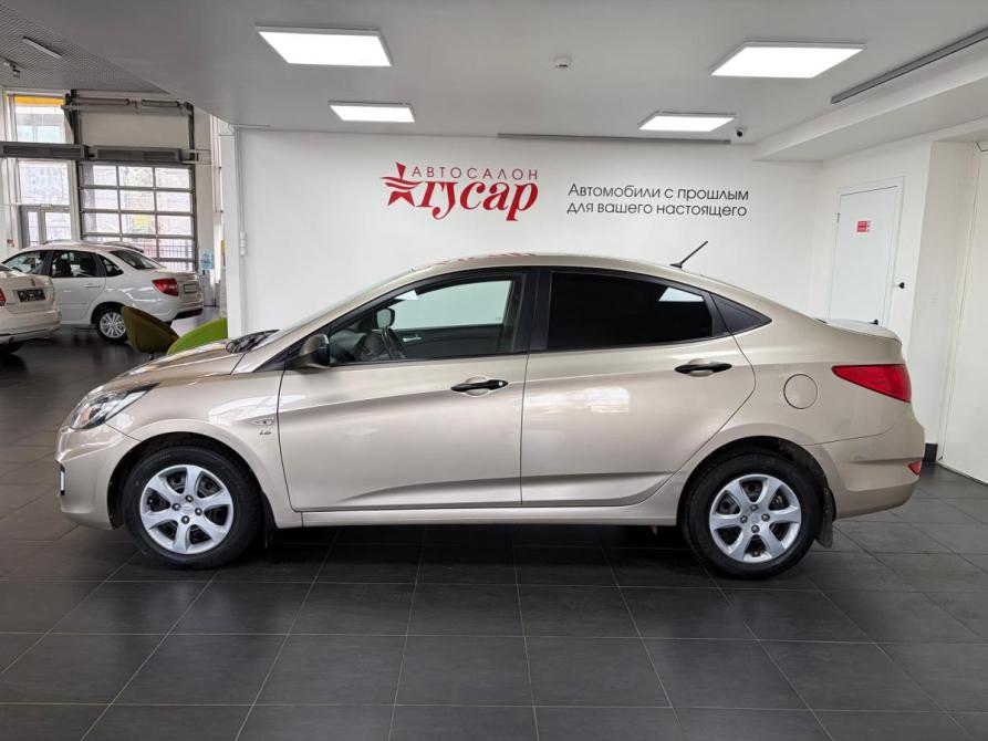 Hyundai Solaris I Киров  - изображение 7