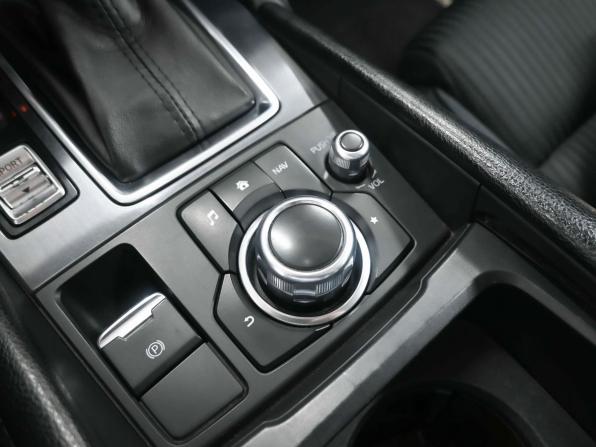 Mazda 6 III (GJ) Рестайлинг с пробегом 2018 года, цена 1 949 900 рублей, 147000 км, седан, Автокод Объявления