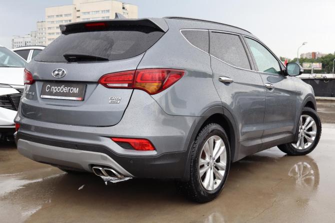 Hyundai Santa Fe III Рестайлинг с пробегом 2017 года, цена 1 799 000 рублей, 200000 км, внедорожник, Автокод Объявления