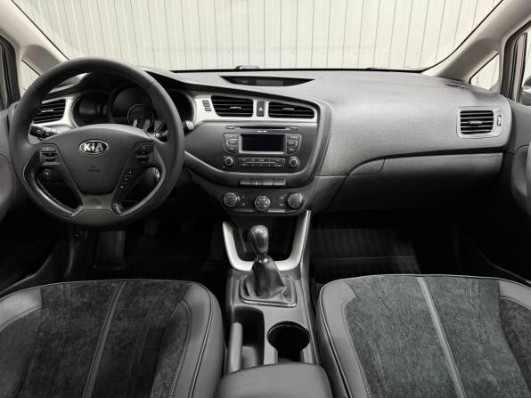 Kia Ceed II с пробегом 2012 года, цена 1 080 000 рублей, 97116 км, хэтчбек, Автокод Объявления