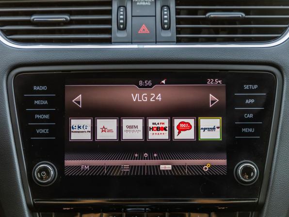 Skoda Octavia III (A7) Рестайлинг с пробегом 2020 года, цена 2 298 000 рублей, 71633 км, лифтбек, Автокод Объявления